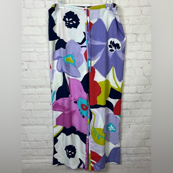 NATORI Floral Printed Charmeuse Notch PJ Set - Picture 9 of 15